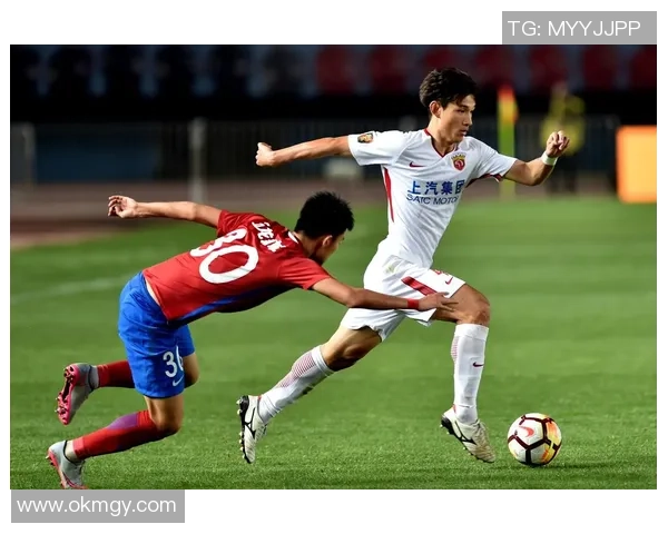 建业主场迎战上海上港期待精彩对决两队争夺三分激烈竞争不容错过