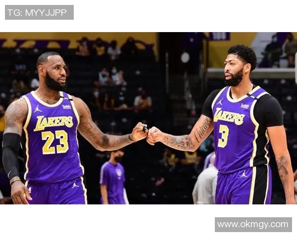 快船与小牛激战三月二十八NBA季后赛争夺战精彩回顾与分析