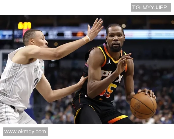 篮网与独行侠激战正酣谁能在这场对决中笑到最后